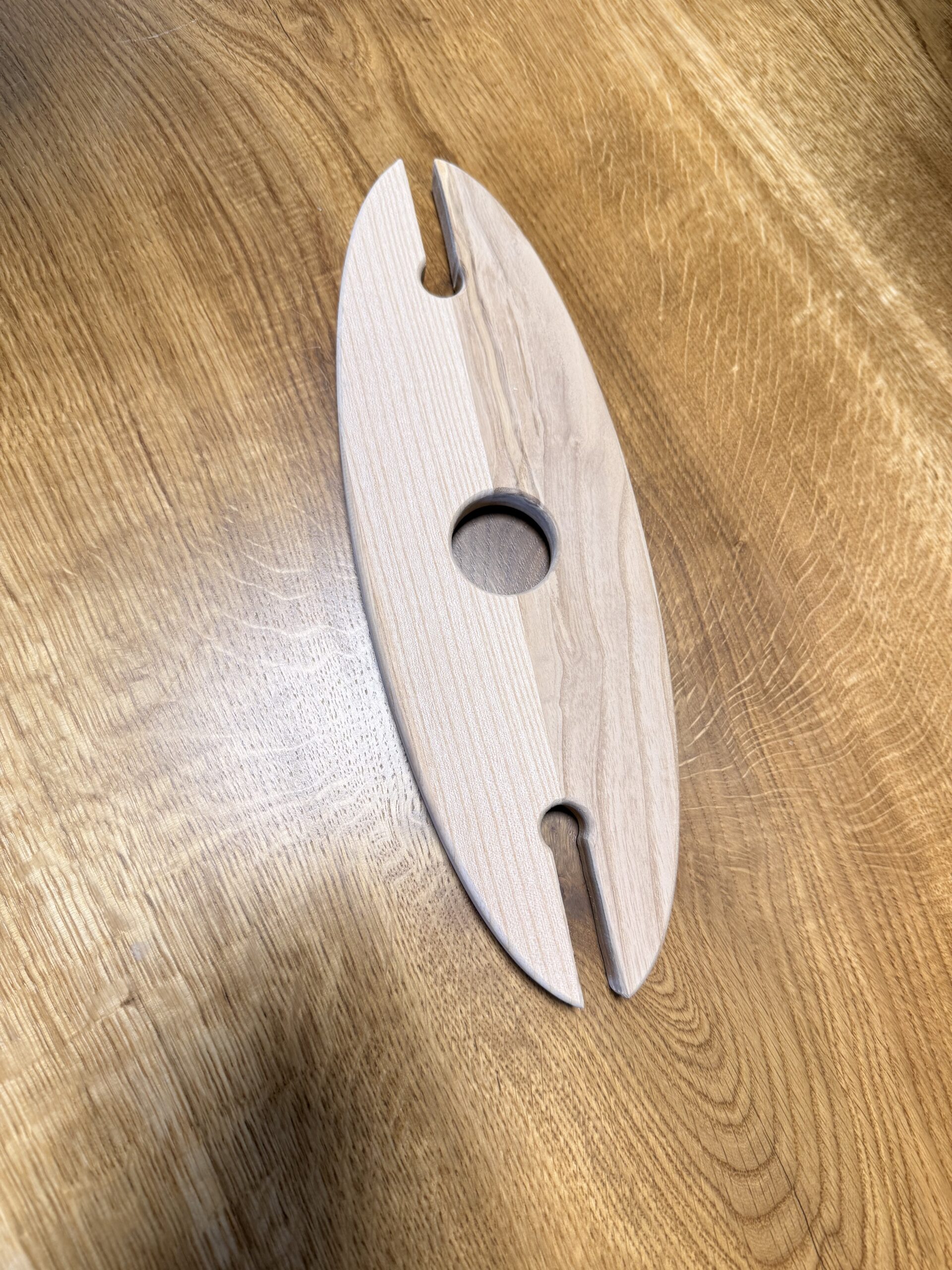 veinipudeli serveerimisalus kahele klaasile