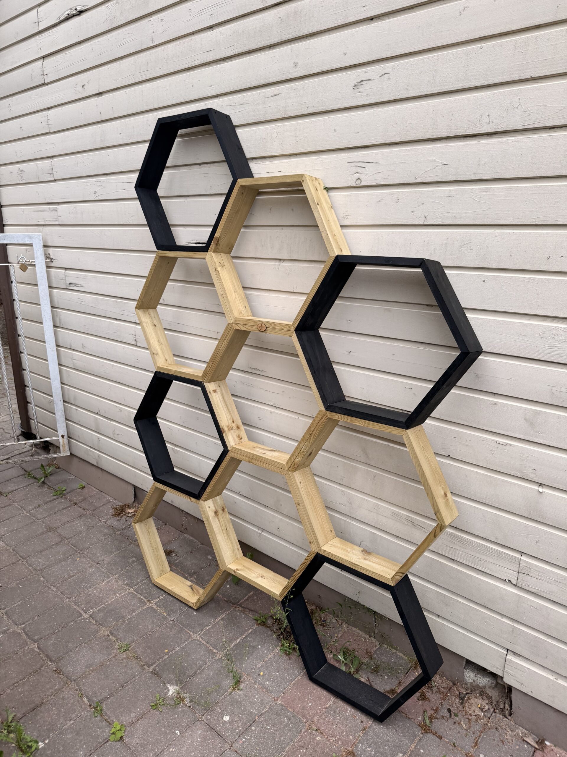 hexagon taimesein – loo oma lille ja ürdisein